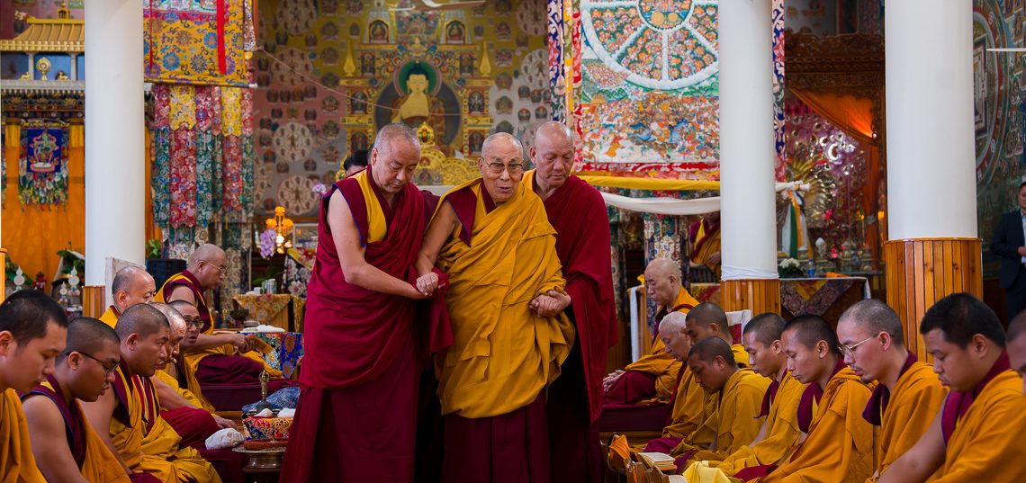 དཔལ་རྒྱལ་བ་ཇོ་ནང་པ་ཡོངས་ནས་ཇོ་ནང་ཏཱ་ར་ནཱ་ཐ་གཟེངས་རྟགས་འབུལ་བཞེས་བསྐྱངས་པ།