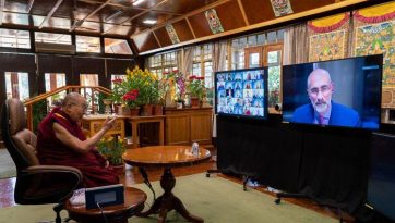 ཧར་ཝར་ཌི་ཚོང་རིག་སློབ་གྲྭའི་དབུ་ཁྲིད་དང་བདེ་སྐྱིད་ཅེས་པའི་སློབ་ཚན་དང་འབྲེལ་ནས་གསུང་མོལ།